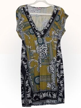 She’s Cool vibrant boho-hippie paisley dress